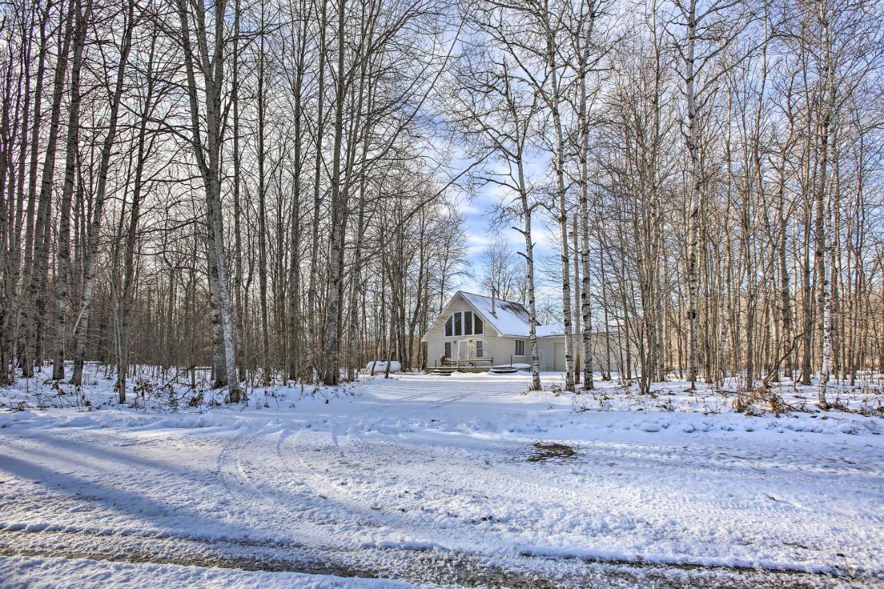 Lakes Of The North Home On Snowmobile And Atv Trail! Mancelona Luaran gambar