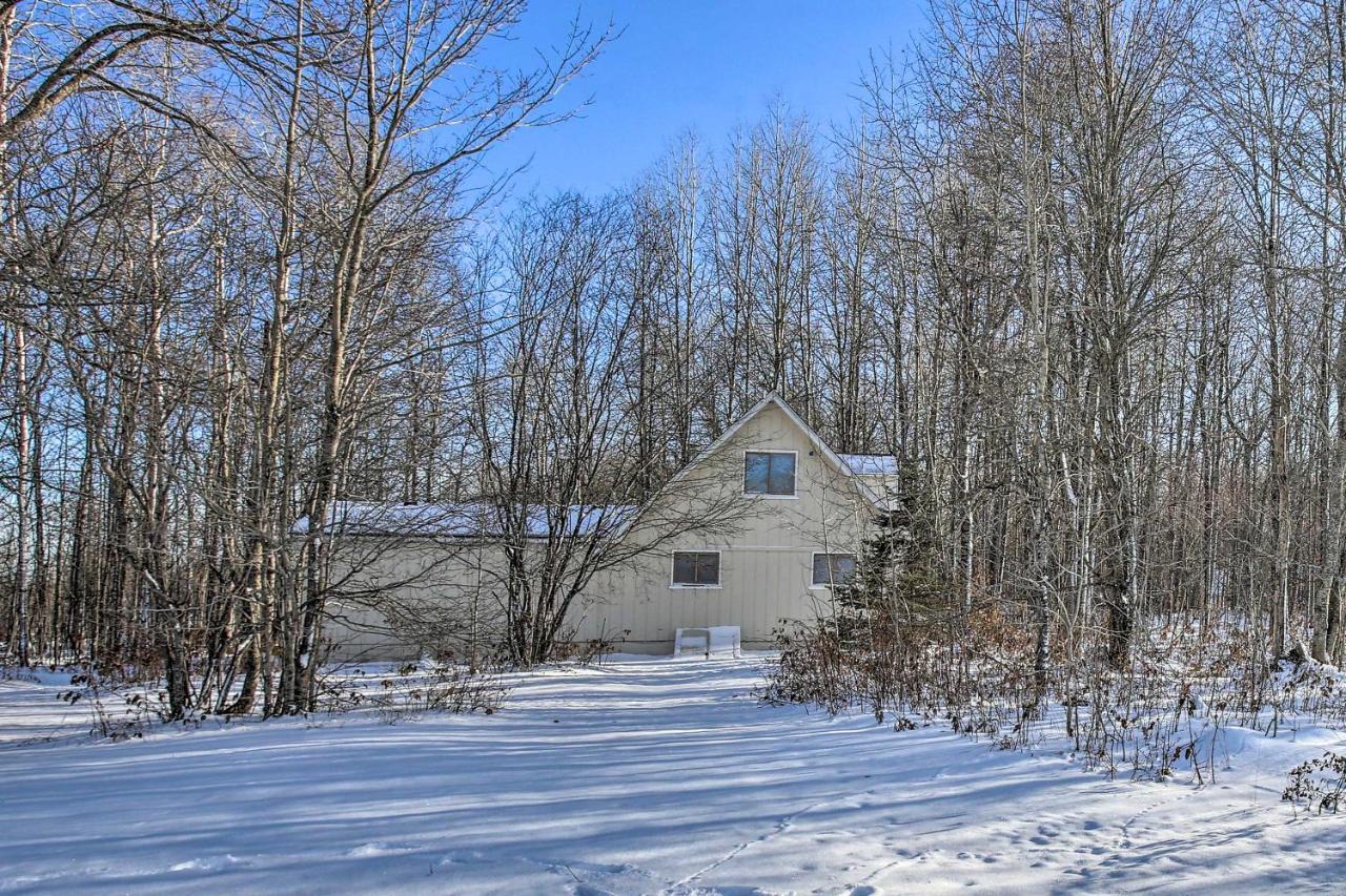 Lakes Of The North Home On Snowmobile And Atv Trail! Mancelona Luaran gambar